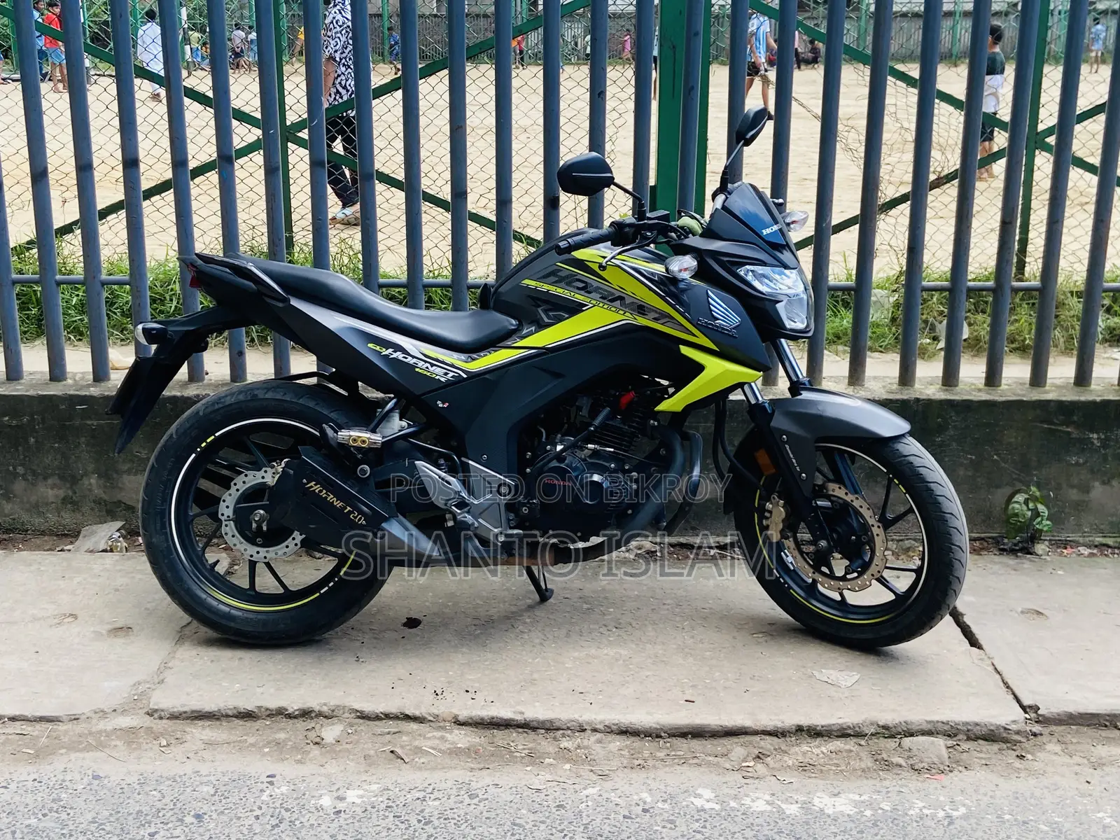 Honda Hornet 2022 Gray