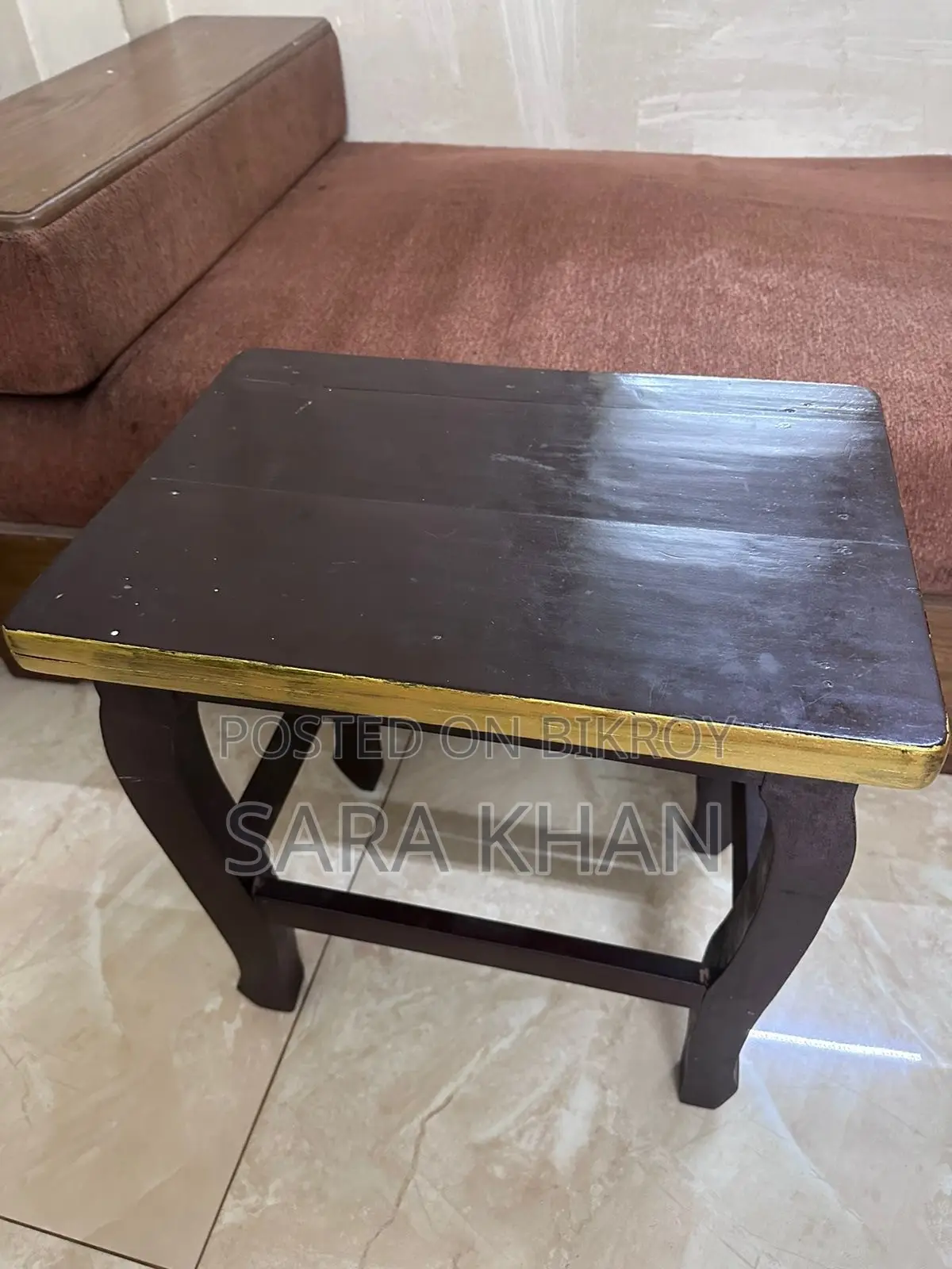 সেগুন কাঠ সাইড টেবিল এবং কর্নার সোফা