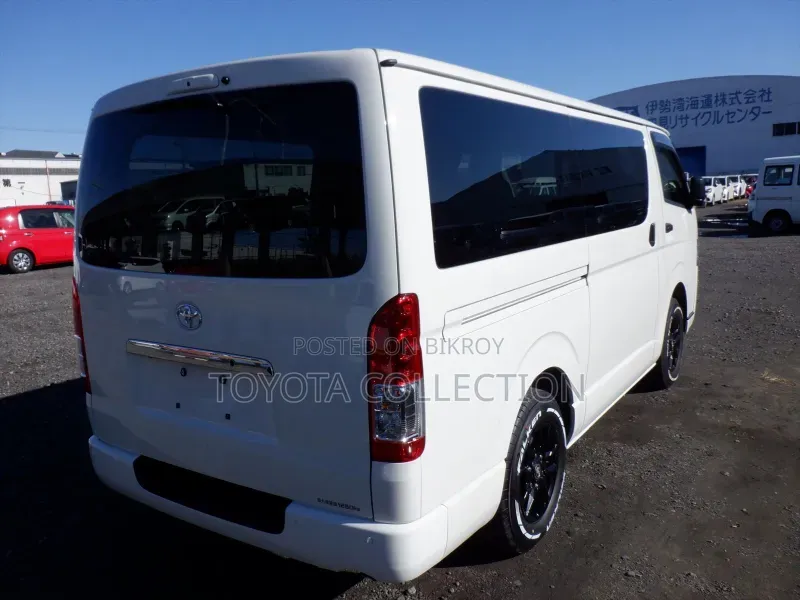Toyota HiAce 2024 White
