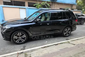 BMW X7 xDrive40i 2021 Black