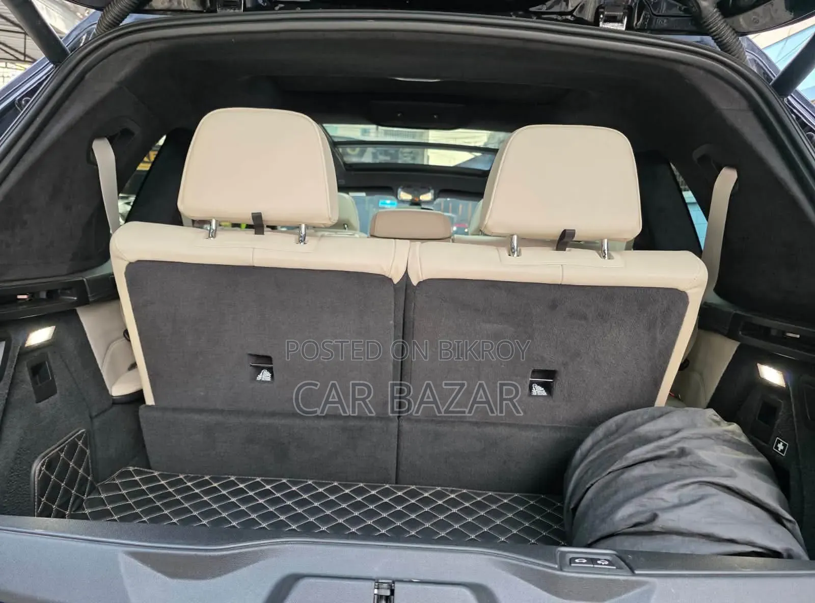 BMW X7 xDrive40i 2021 Black