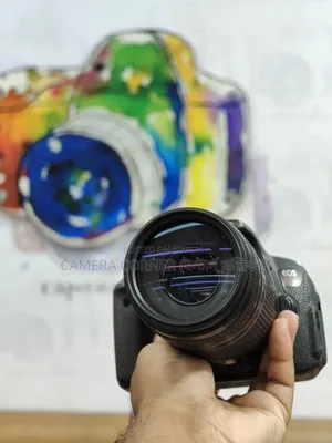 Canon Kiss X7i (700D) + 75-300mm