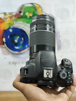 Canon Kiss X7i (700D) + 75-300mm