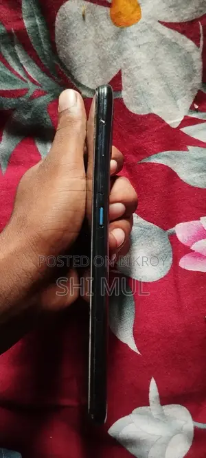 ইনফিনিক্স হট ৯ প্লে ৩২ জিবি কালো