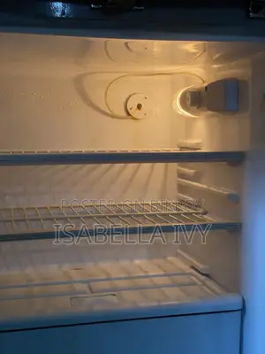 Walton 11 CFT Refrigerator WFF-2A3