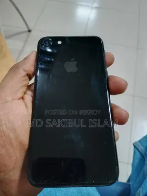 অ্যাপল আইফোন ৭ ১২৮ জিবি ব্ল্যাক