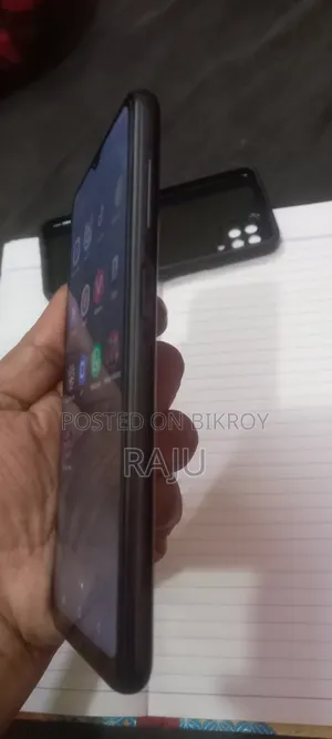 স্যামসাং গ্যালাক্সি এ১২ ৬৪ জিবি কালো