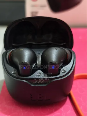 JBL Tune Flex ANC Bluetooth Earphone.