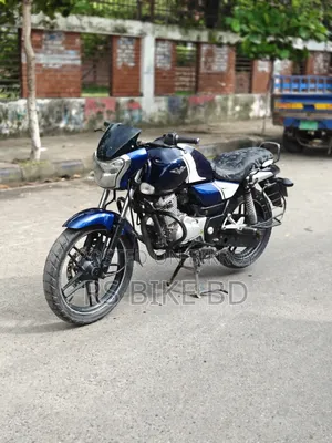 বাজাজ ভি১৫ ২০১৮ ব্লু