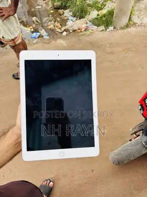 Apple iPad Wi-Fi 32 GB Silver