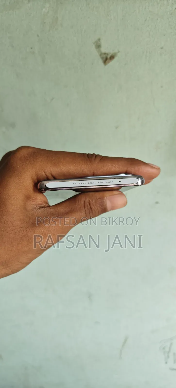 ভিভো ভি২৭ ১২৮ জিবি
