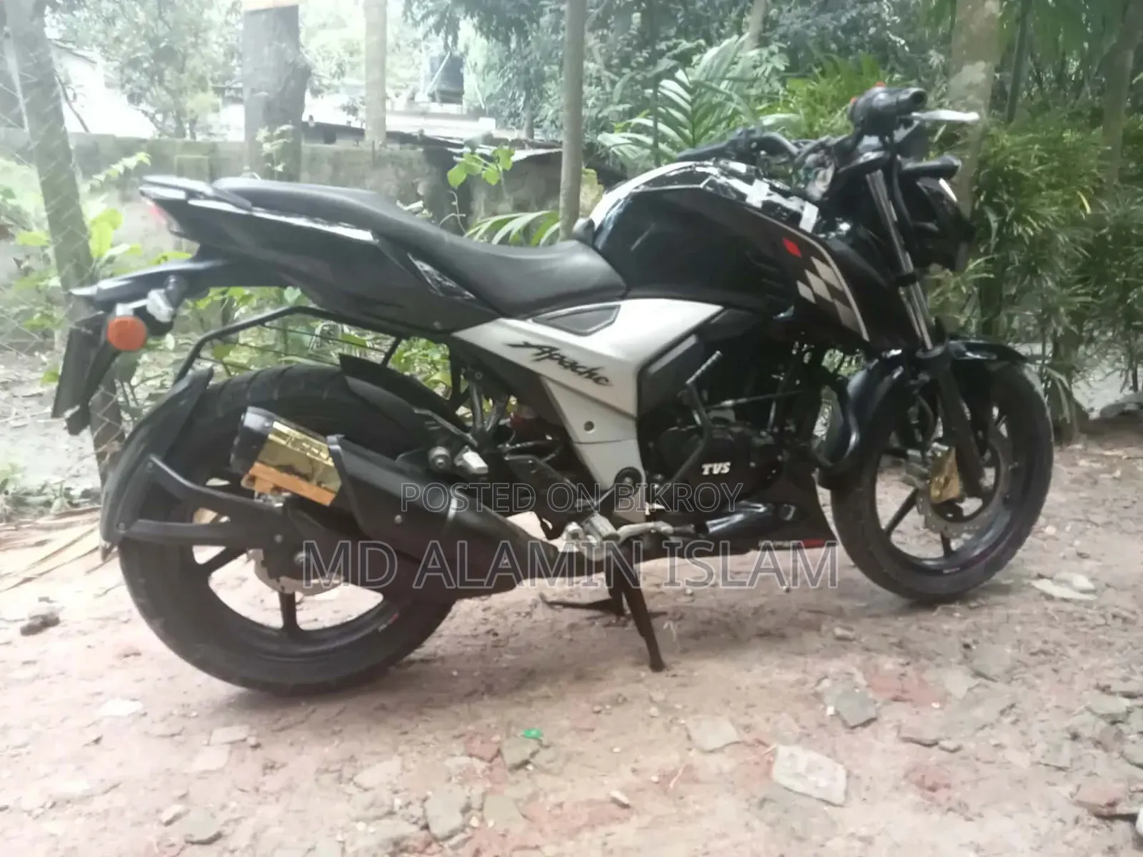 TVS Apache RTR 160 4V 2022 Black