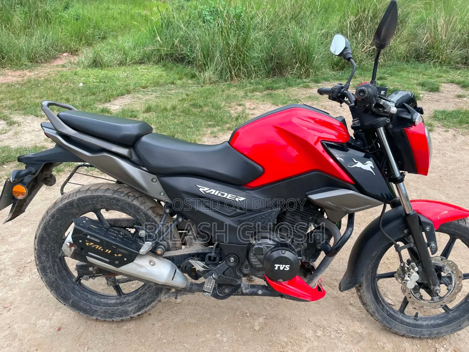 TVS Raider 125 2022 Red