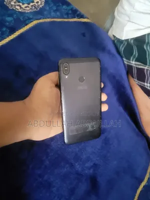 আসুস জেনফোন ৩ ম্যাক্স ZC520TL ৩২ জিবি ব্ল্যাক