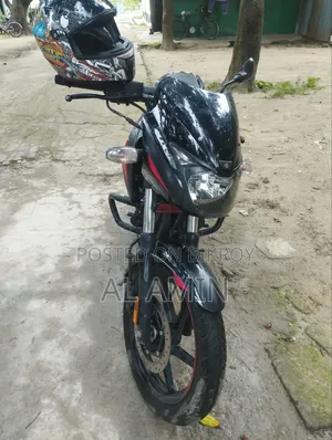 বাজাজ পালসার ১৫০ ২০২১ ব্ল্যাক