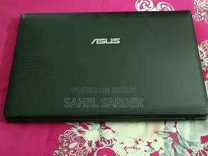 Laptop Asus K55DR 4GB AMD A8 HDD+SSD 500GB