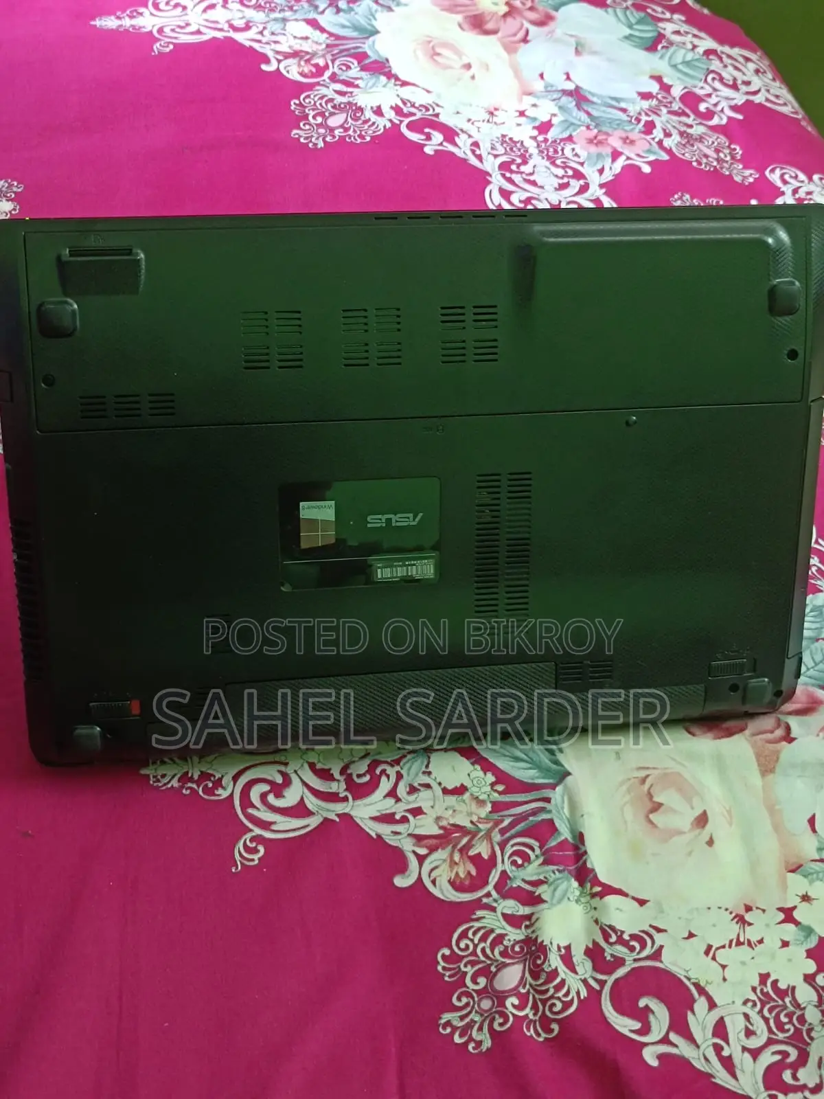 Laptop Asus K55DR 4GB AMD A8 HDD+SSD 500GB