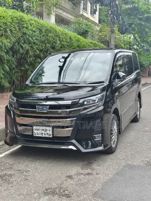 Toyota HiAce 2019 Black
