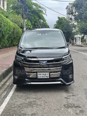 Toyota HiAce 2019 Black