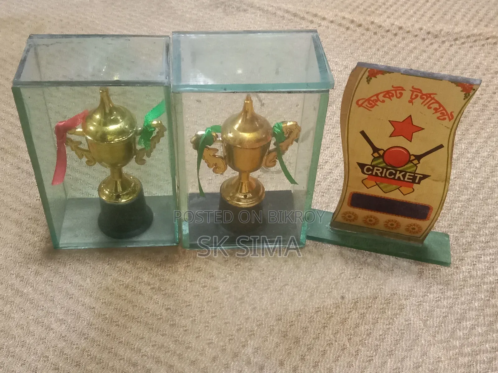 These are brand new trophies, please contact me if you want to take them