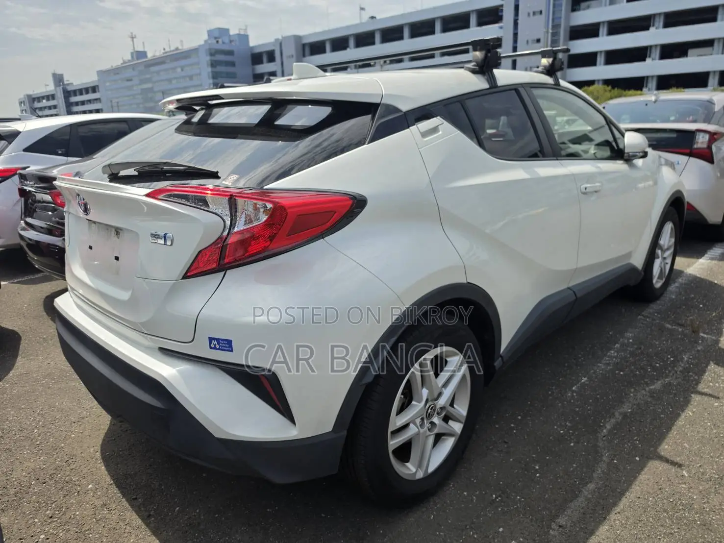 Toyota C-HR 2021 Pearl