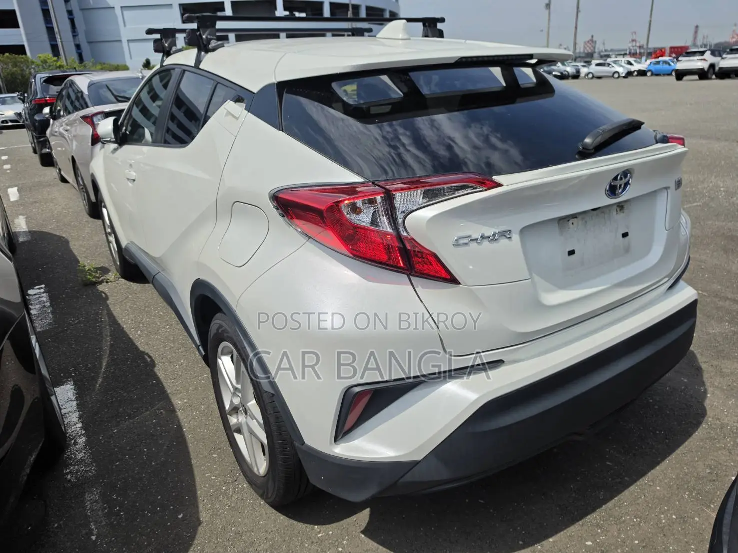 Toyota C-HR 2021 Pearl