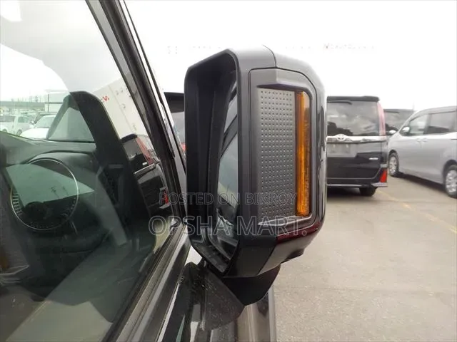 Toyota Land Cruiser 2022 Black