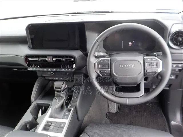 Toyota Land Cruiser 2022 Black