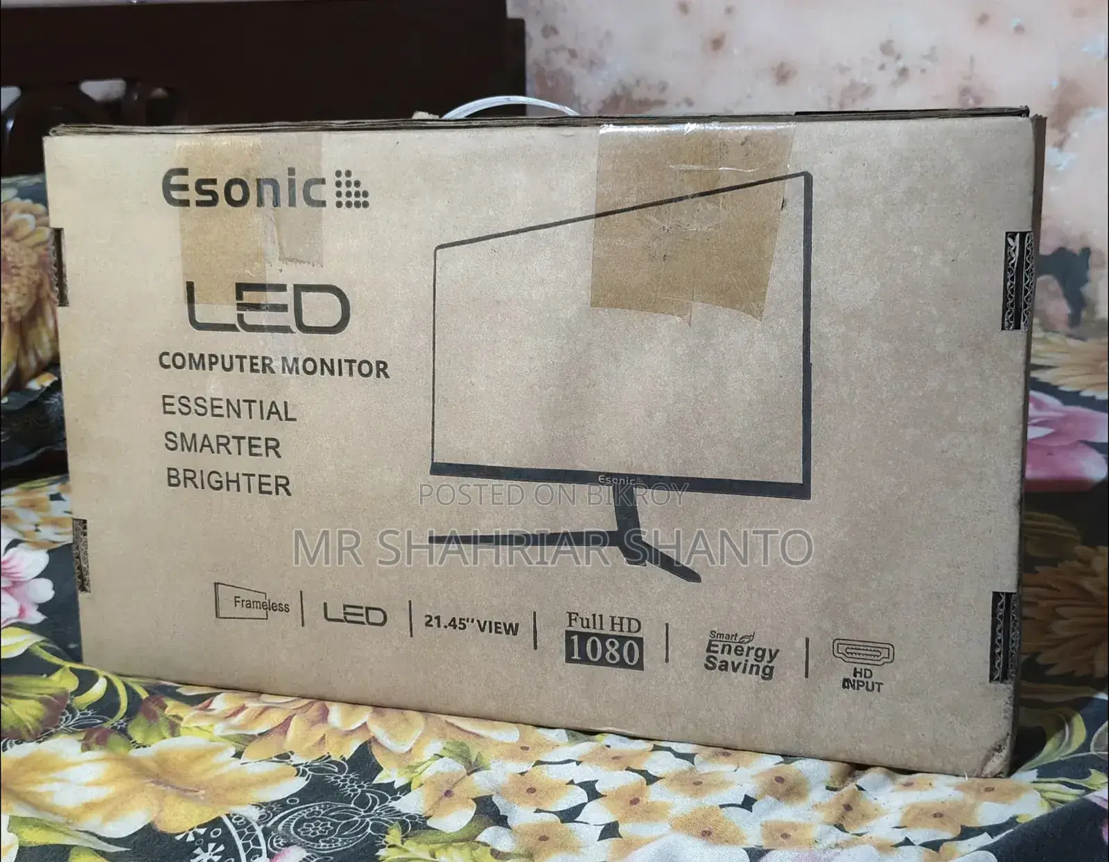 Esanic 21.45 22 Inch Borderless White Monitor