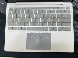 Laptop Microsoft Surface Go 16GB Intel Core i5 SSD 256GB