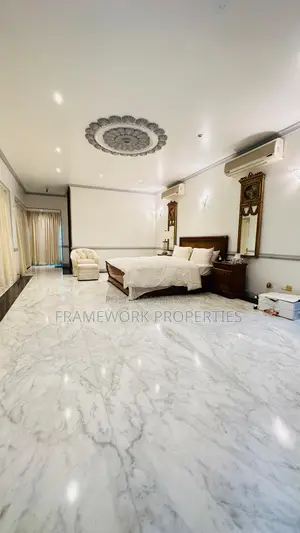 Furnished 4-bedroom Apartment in Dhaka, Gulshan for rent