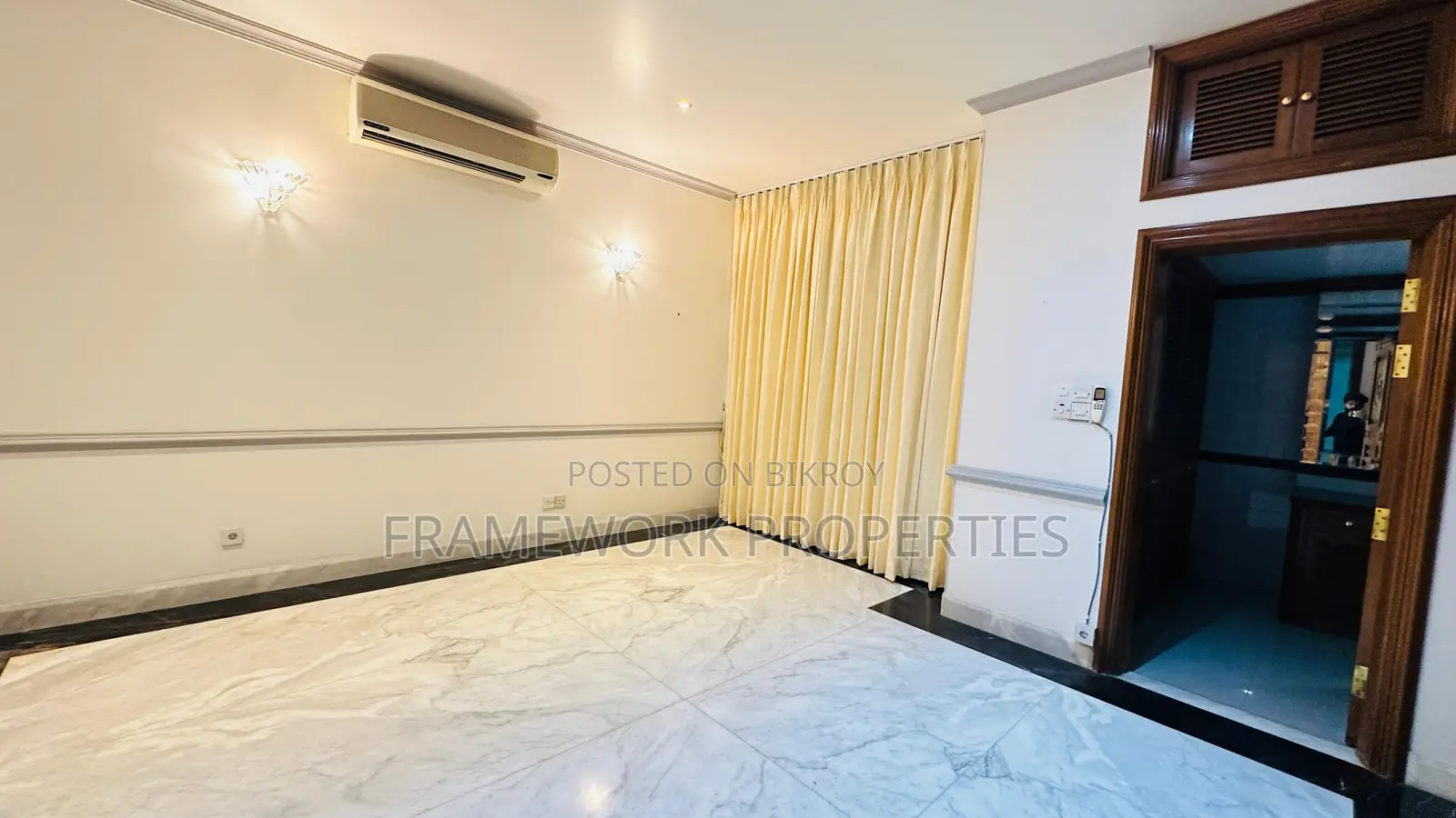 Furnished 4-bedroom Apartment in Dhaka, Gulshan for rent