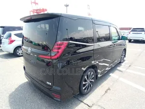 Toyota Noah 2023 Black