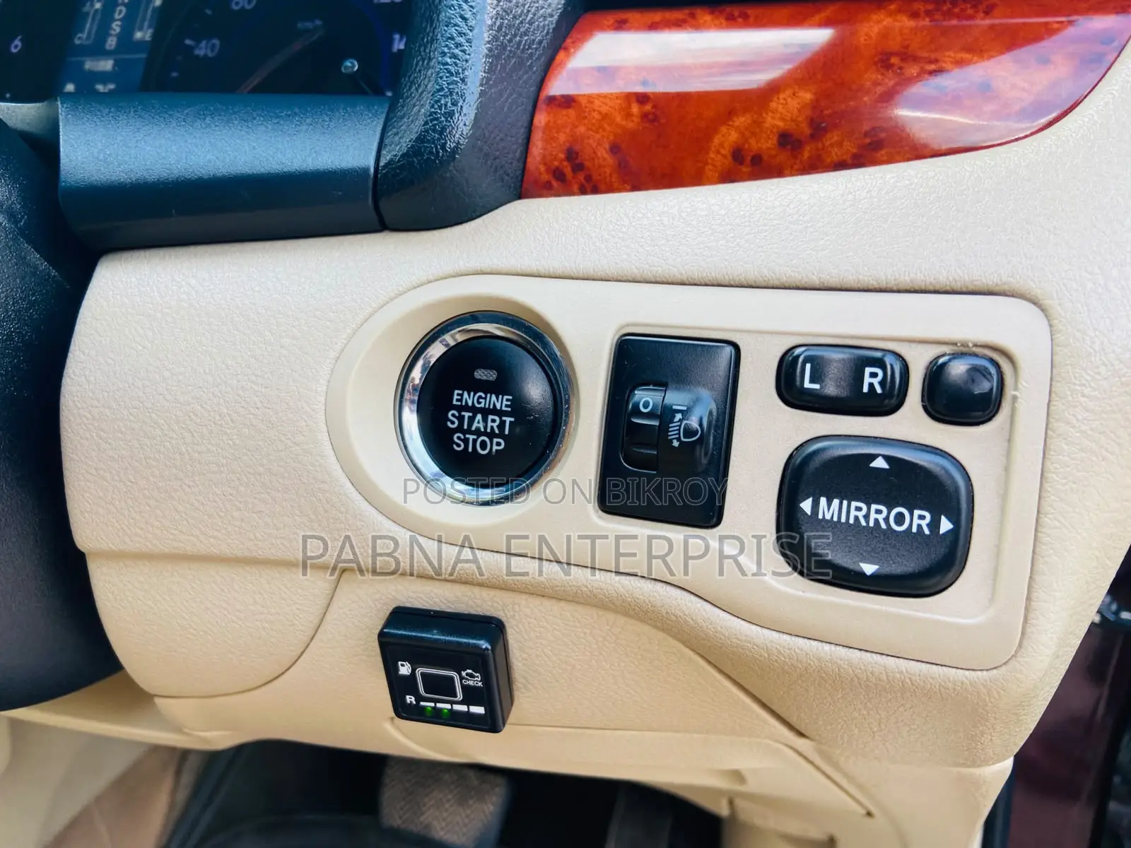 Toyota Premio 2014 Maroon