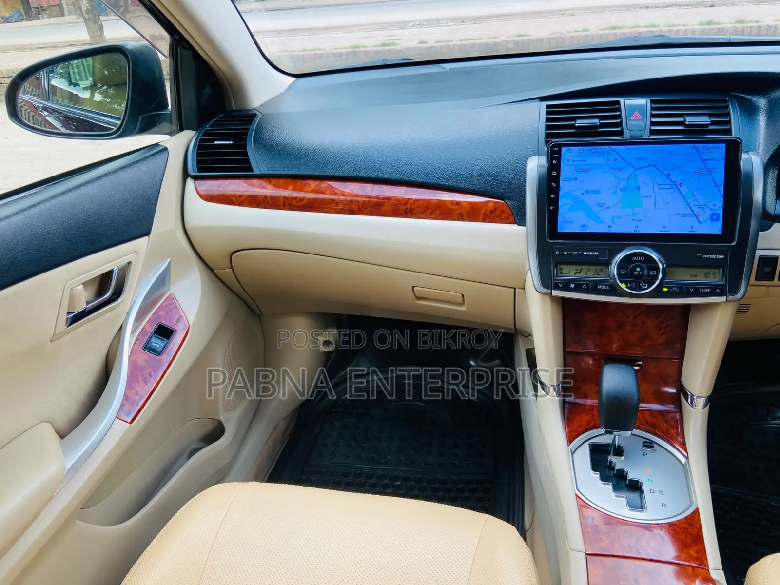 Toyota Premio 2014 Maroon