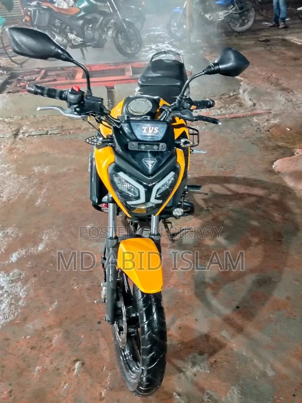 TVS Raider 125 2022 Yellow