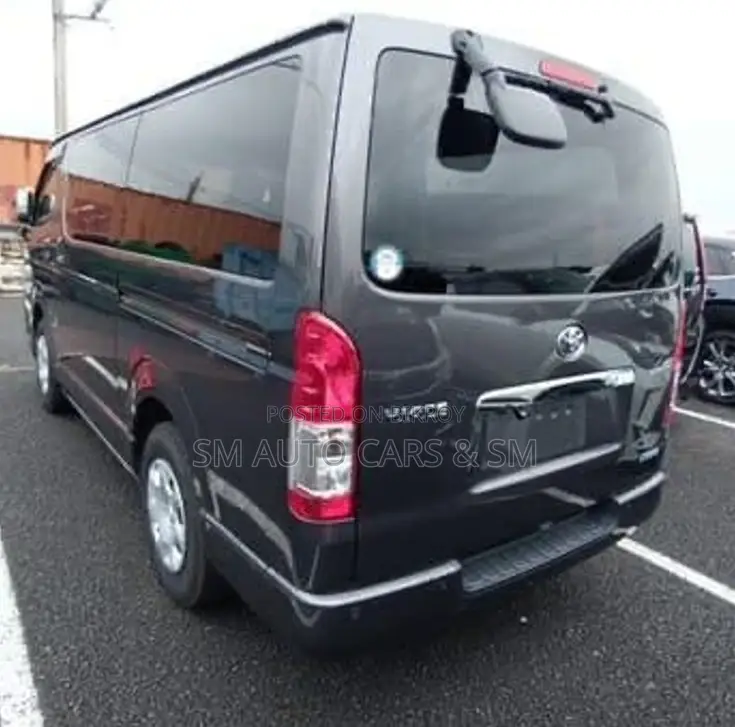Toyota HiAce 2020 Grey