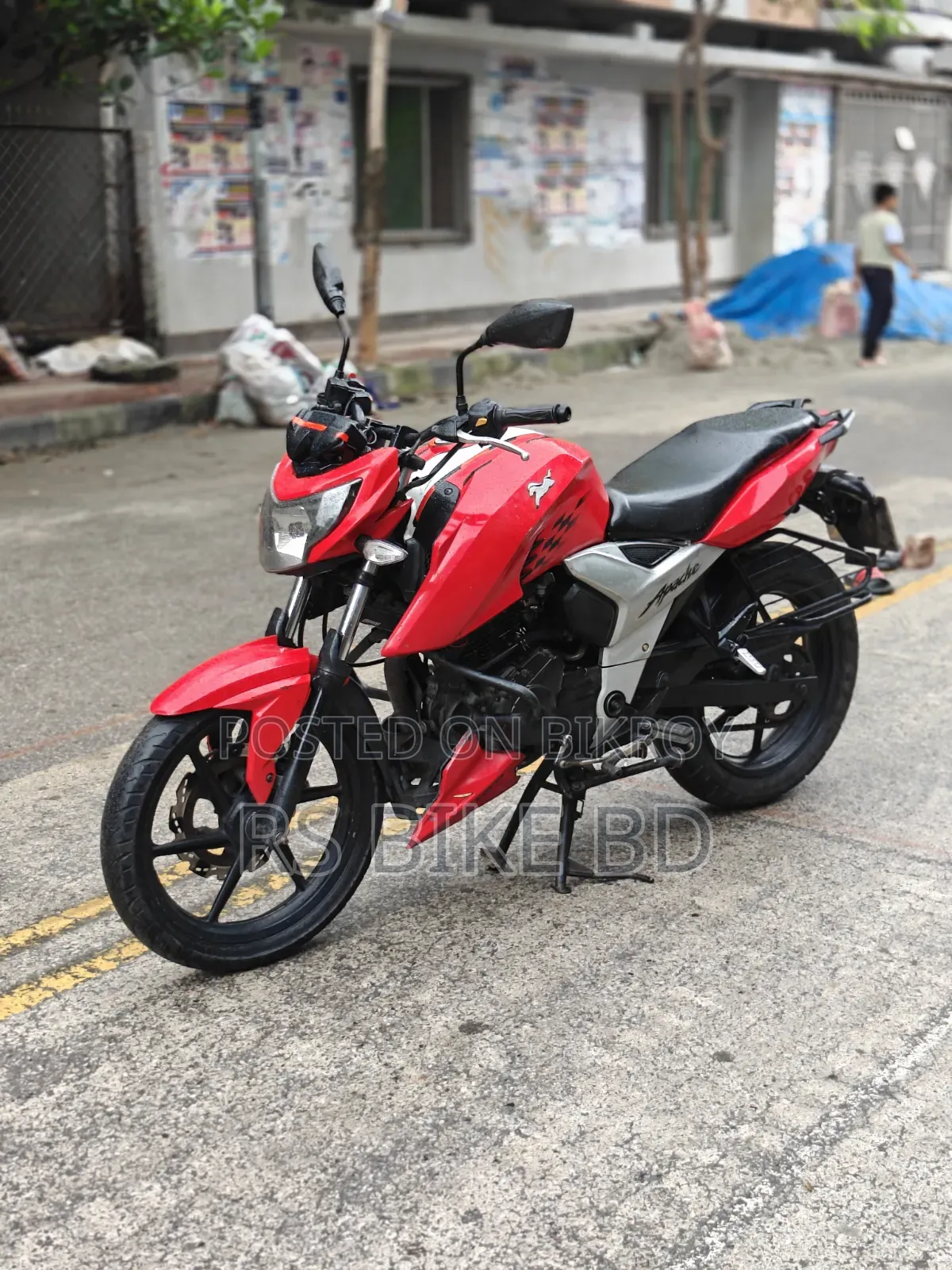 TVS Apache 160 4V 2019 Red