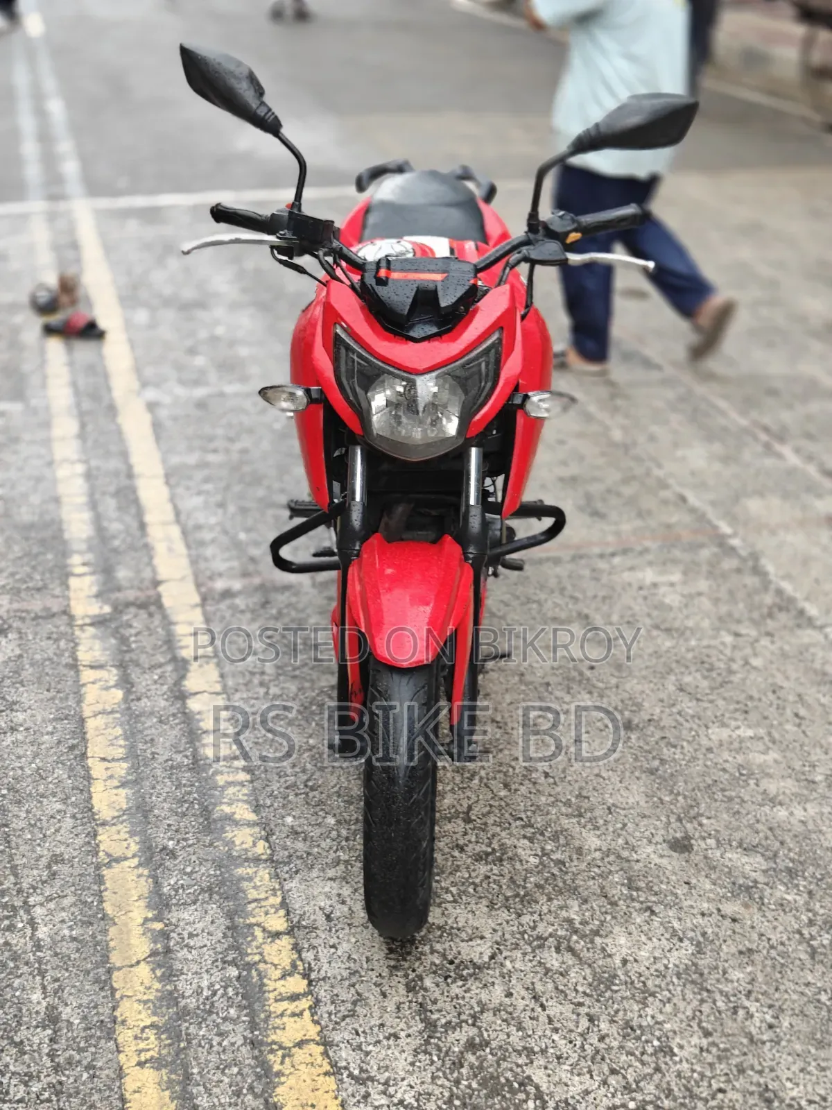 TVS Apache 160 4V 2019 Red