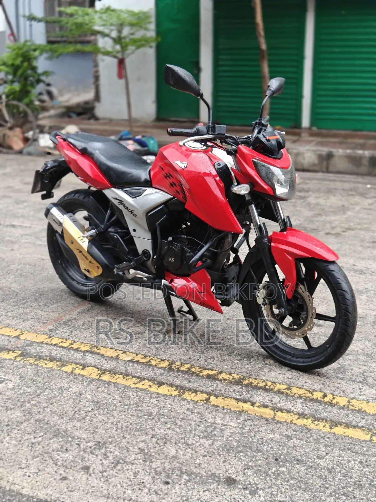 TVS Apache 160 4V 2019 Red