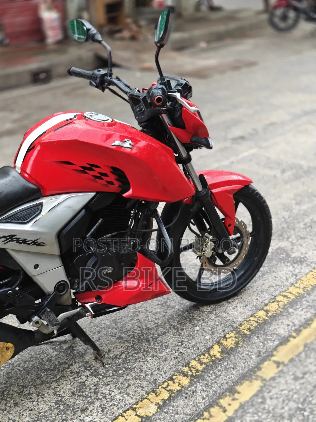 TVS Apache 160 4V 2019 Red
