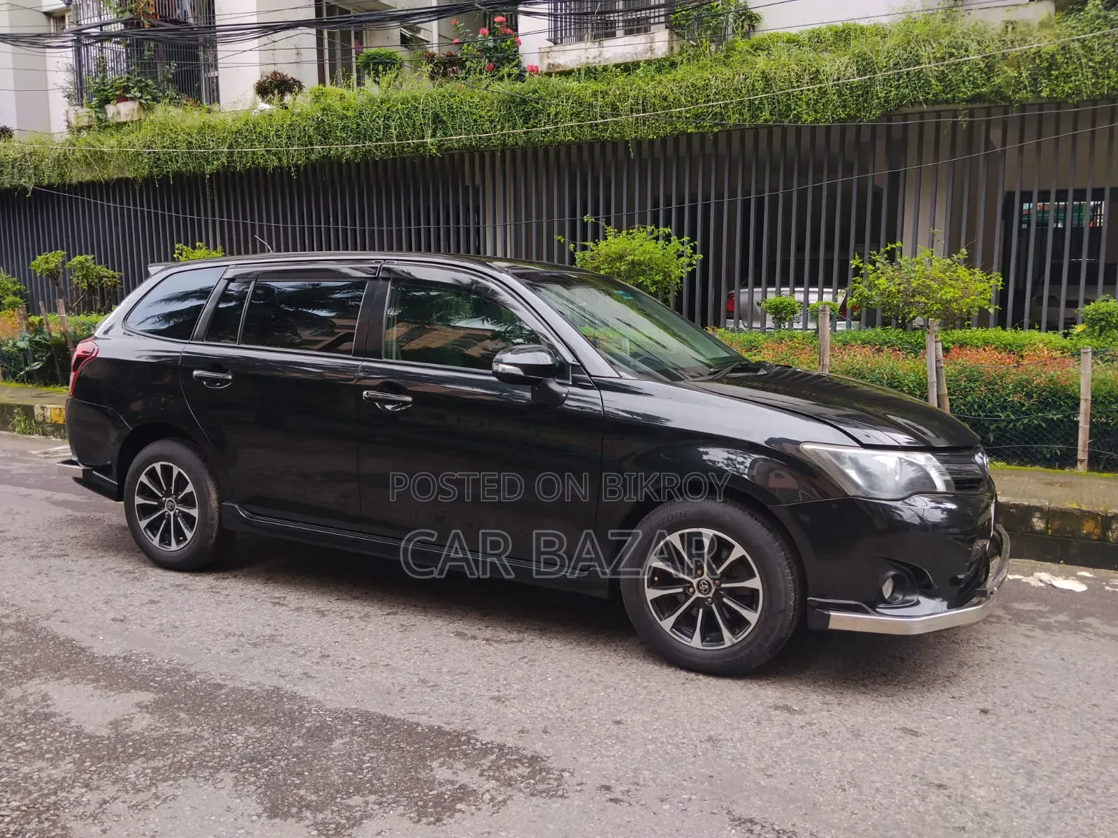 Toyota Corolla Fielder 1.5 Petrol FWD 2013 Black