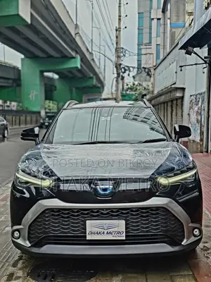 টয়োটা করোল্লা ক্রস ২০২১ ব্ল্যাক