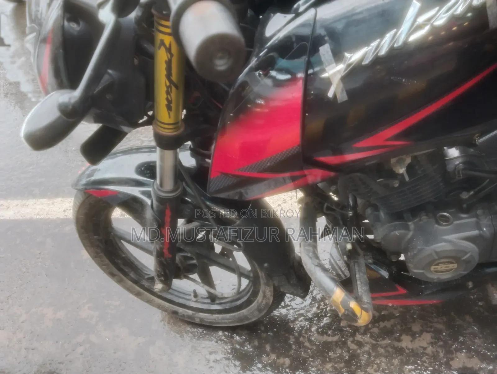 Bajaj Pulsar 150 2021 Red