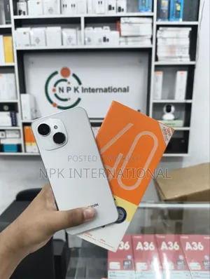 Tecno Spark 40C 128 GB White