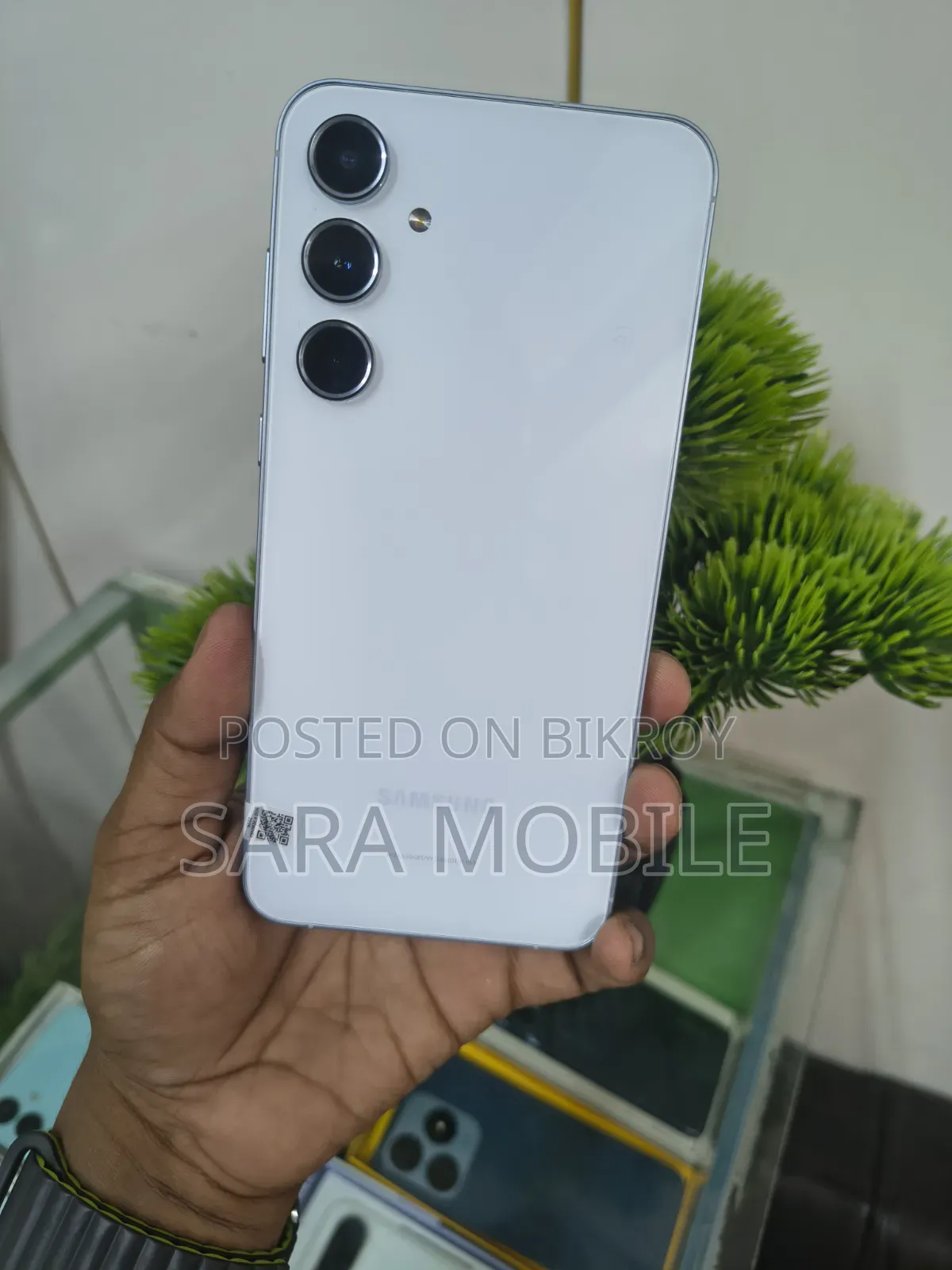 স্যামসাং গ্যালাক্সি এ৫৫ ১২৮ জিবি সিলভার