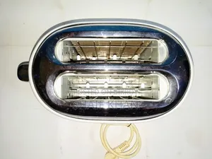 টোস্ট মেকার