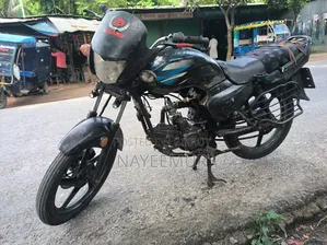 এইচ পাওয়ার এসকর্ট ১১০ ২০১৫ কালো