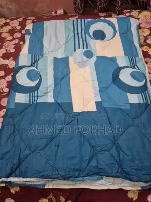 প্রিমিয়াম কোয়ালিটির কমফোর্টার/লেপ