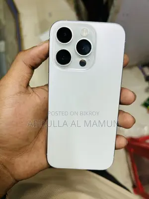 অ্যাপল আইফোন ১৫ প্রো ১২৮ জিবি হোয়াইট